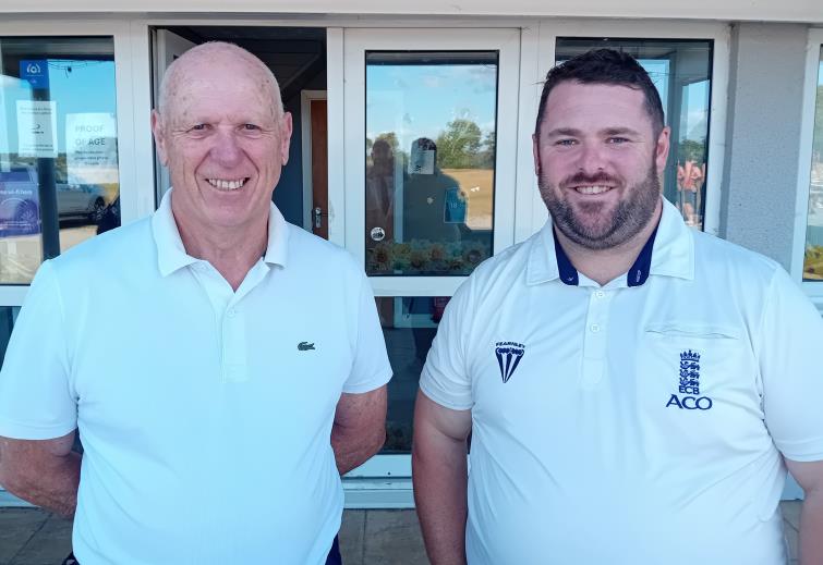 Umpires - Steve Williams and Andrew Davies